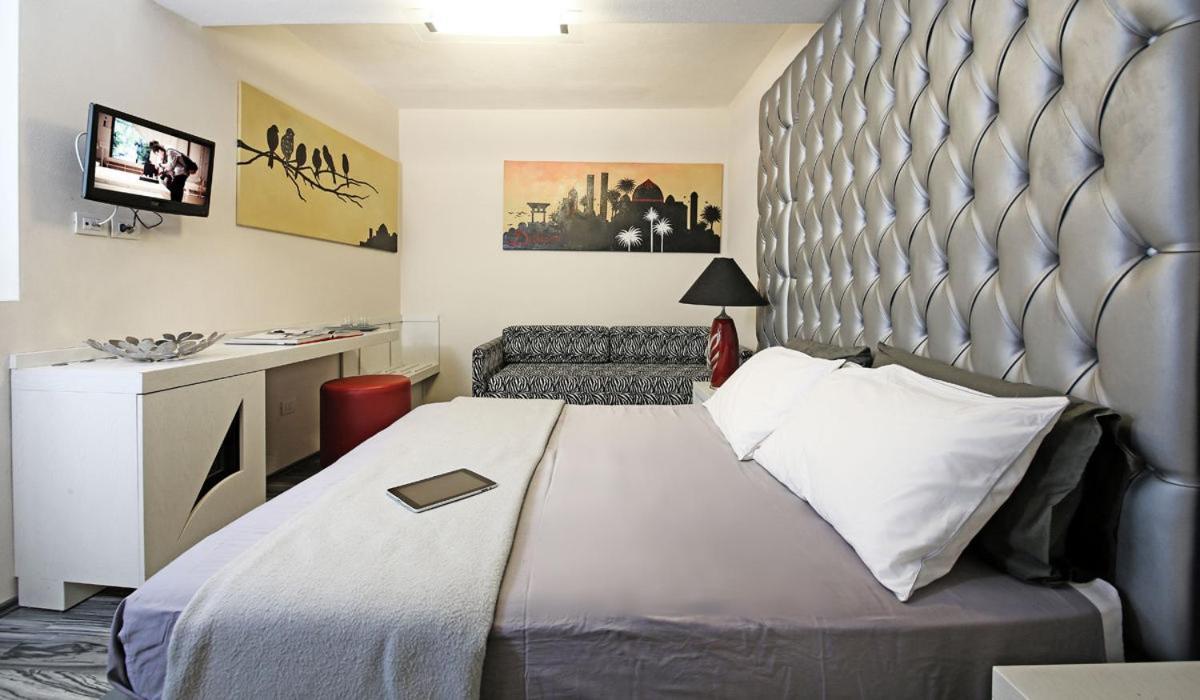 Happy Hotel Atelier Gardone Riviera Centro & Beach Exterior photo