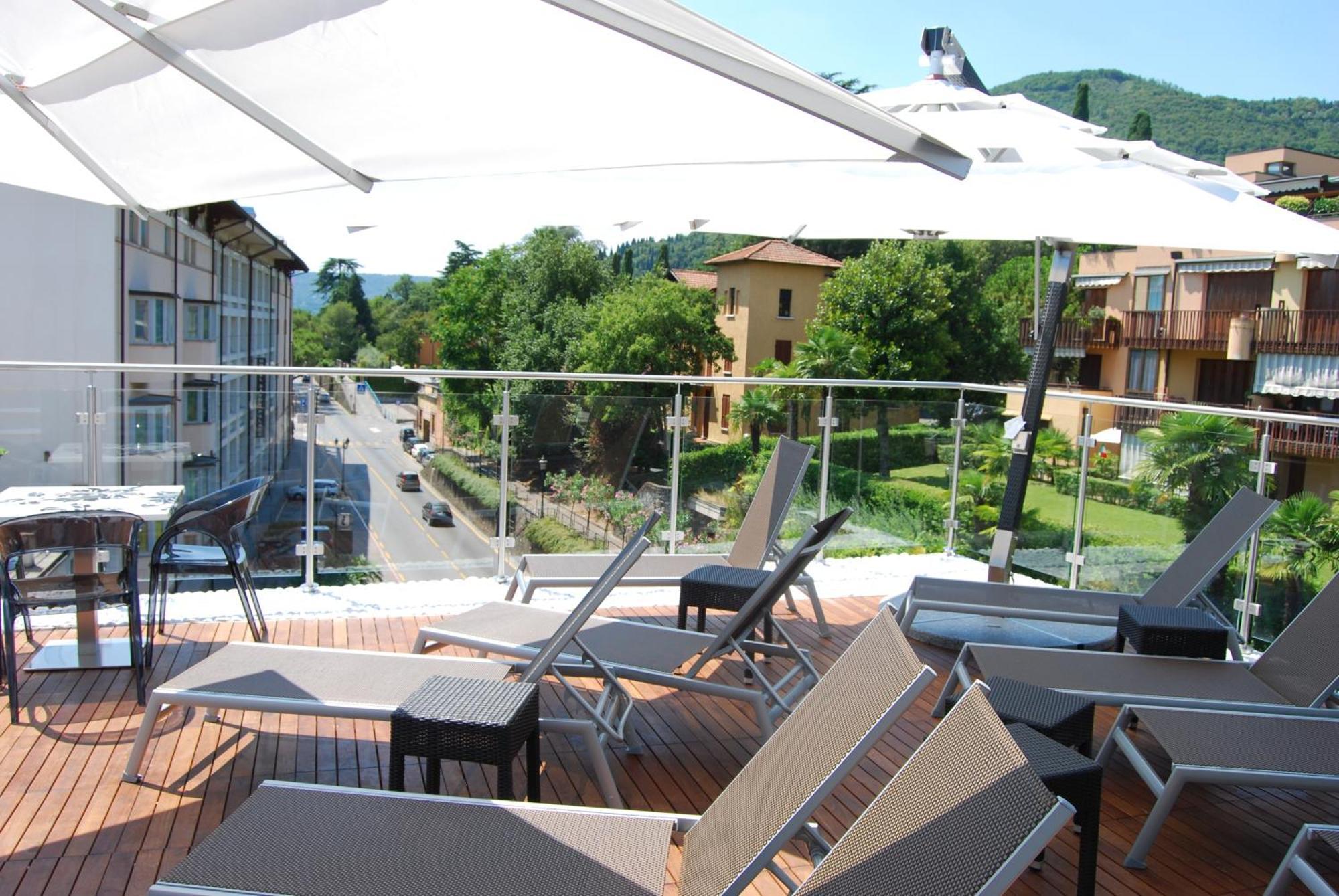 Happy Hotel Atelier Gardone Riviera Centro & Beach Exterior photo