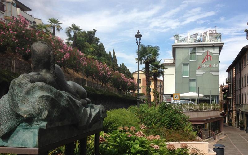 Happy Hotel Atelier Gardone Riviera Centro & Beach Exterior photo