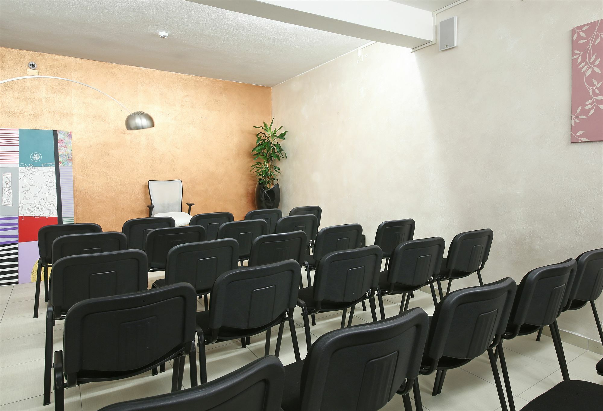 Happy Hotel Atelier Gardone Riviera Centro & Beach Exterior photo